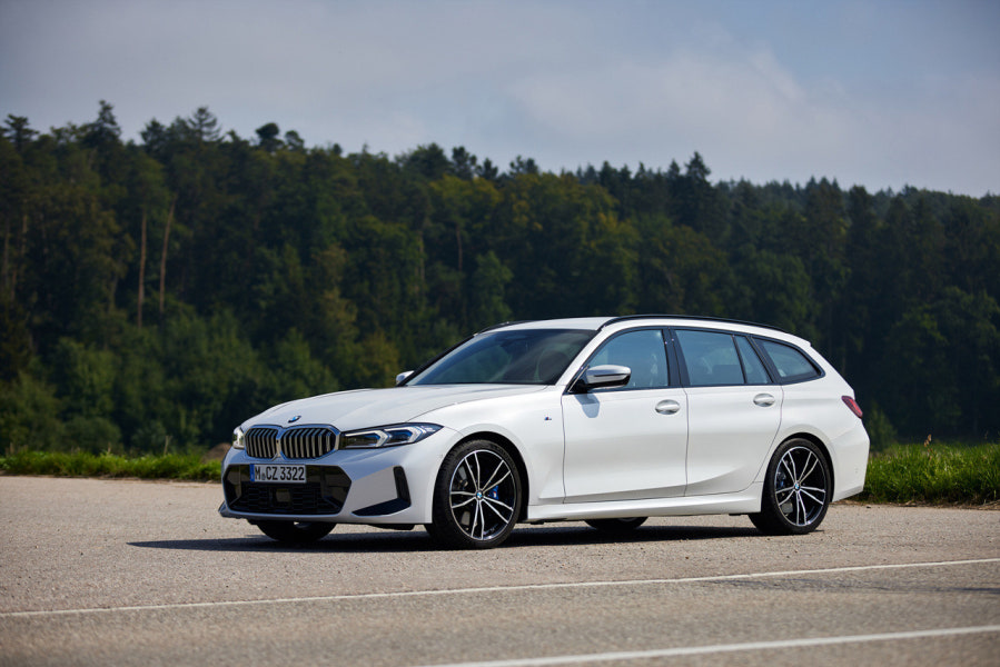 2023 BMW 3시리즈 투어링 제원 색상 가격 연비 특징 리뷰