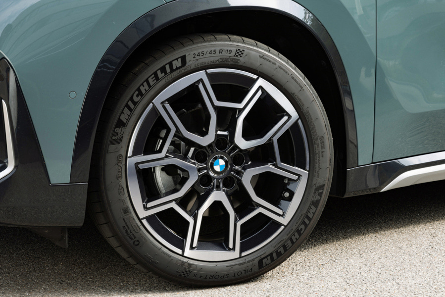 2023 BMW X1 연비 색상 제원 가격 사진 리뷰