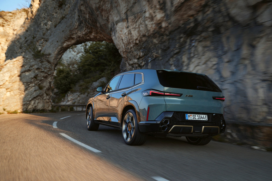 2023 BMW XM 연비 색상 제원 가격 사진 리뷰