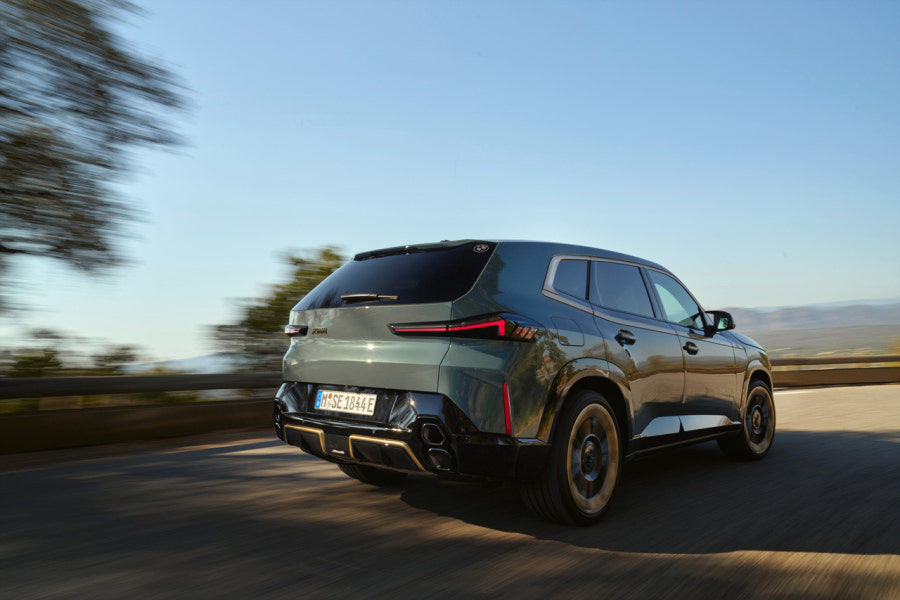 2023 BMW XM 연비 색상 제원 가격 사진 리뷰