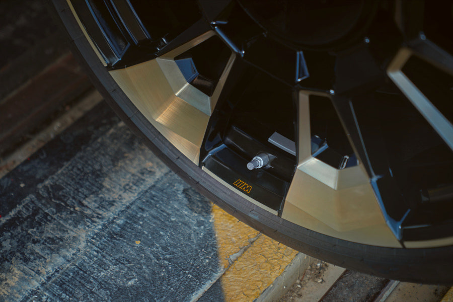 2023 BMW XM 연비 색상 제원 가격 사진 리뷰