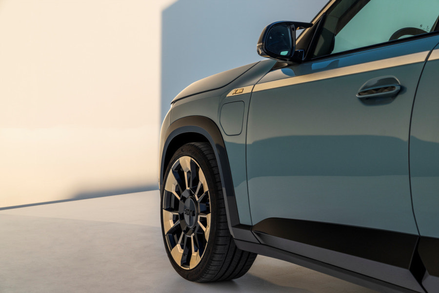 2023 BMW XM 연비 색상 제원 가격 사진 리뷰