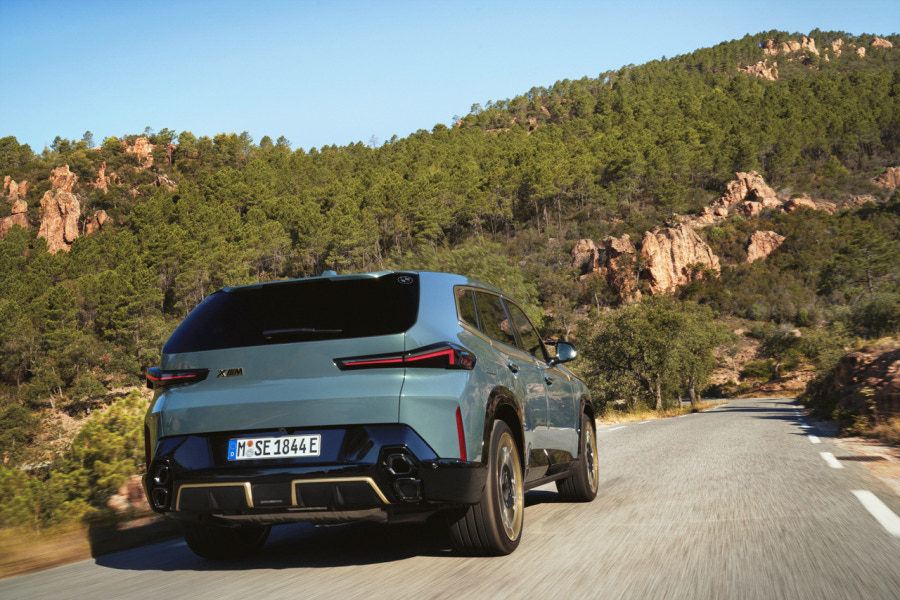 2023 BMW XM 연비 색상 제원 가격 사진 리뷰