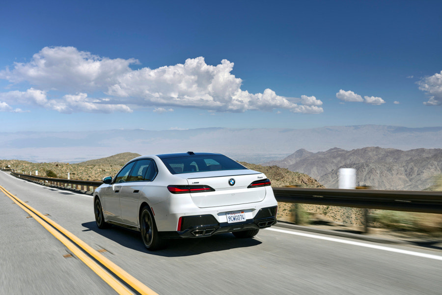 2023 BMW 7시리즈 제원 색상 가격 연비 특징 리뷰