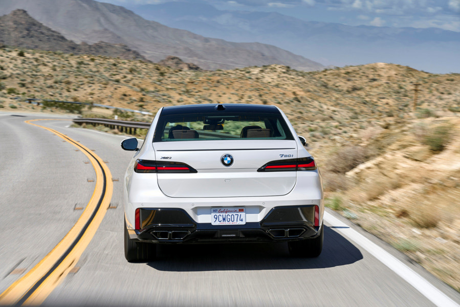 2023 BMW 7시리즈 제원 색상 가격 연비 특징 리뷰