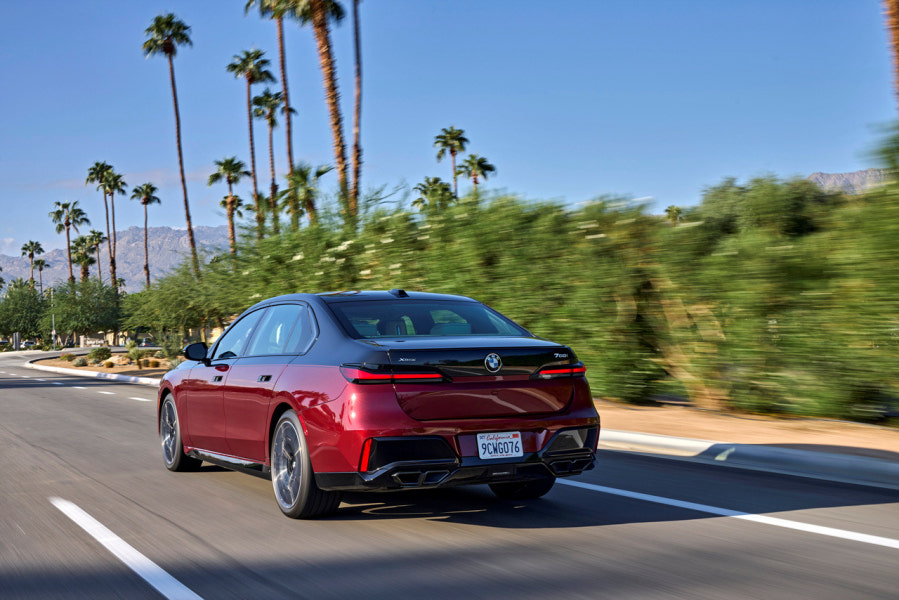 2023 BMW 7시리즈 제원 색상 가격 연비 특징 리뷰