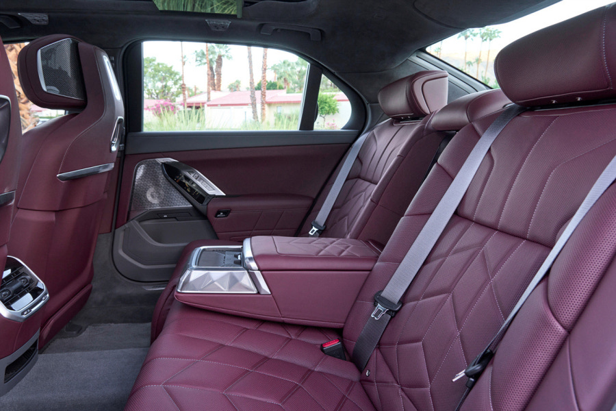 2023 BMW 7시리즈 제원 색상 가격 연비 특징 리뷰