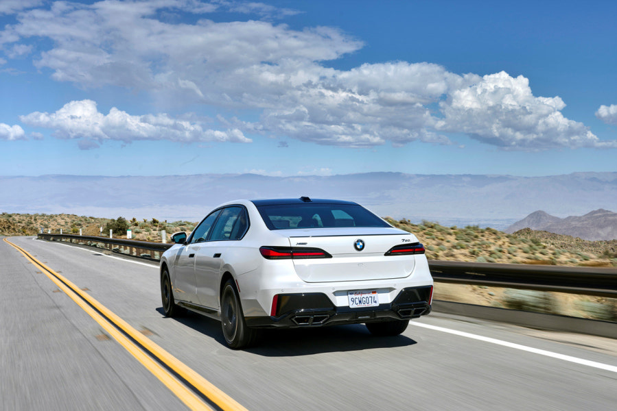 2023 BMW 7시리즈 제원 색상 가격 연비 특징 리뷰