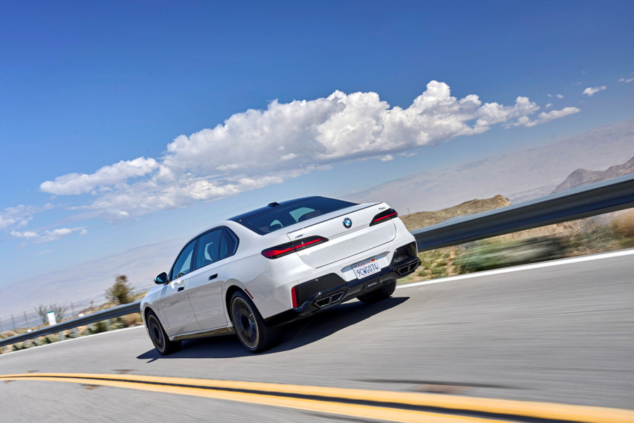 2023 BMW 7시리즈 제원 색상 가격 연비 특징 리뷰