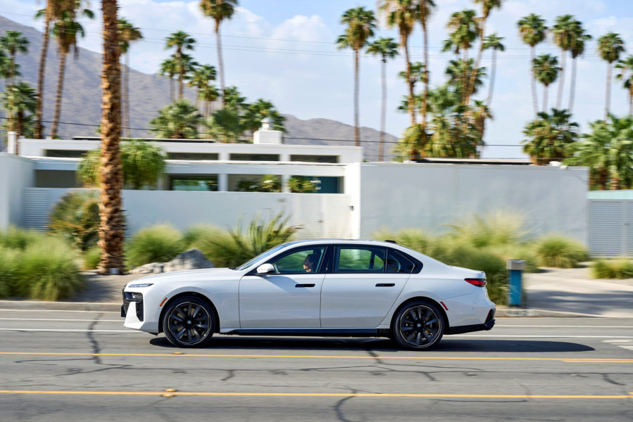 2023 BMW 7시리즈 제원 색상 가격 연비 특징 리뷰