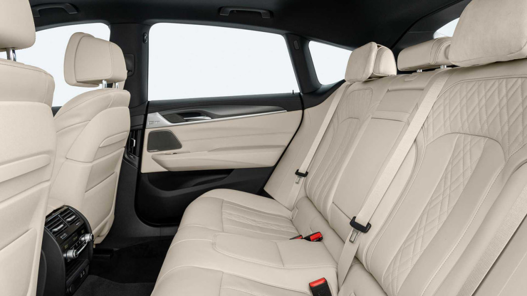 2023 BMW 6시리즈 그란투리스모 제원 색상 가격 연비 특징 리뷰