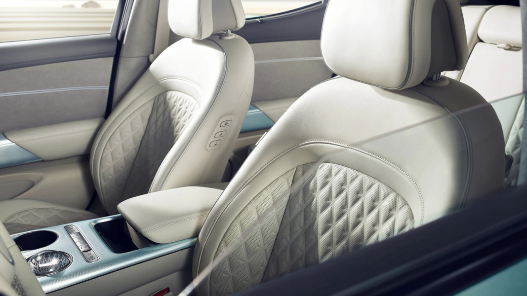 2023 GV60 제원 색상 가격 연비 특징 리뷰