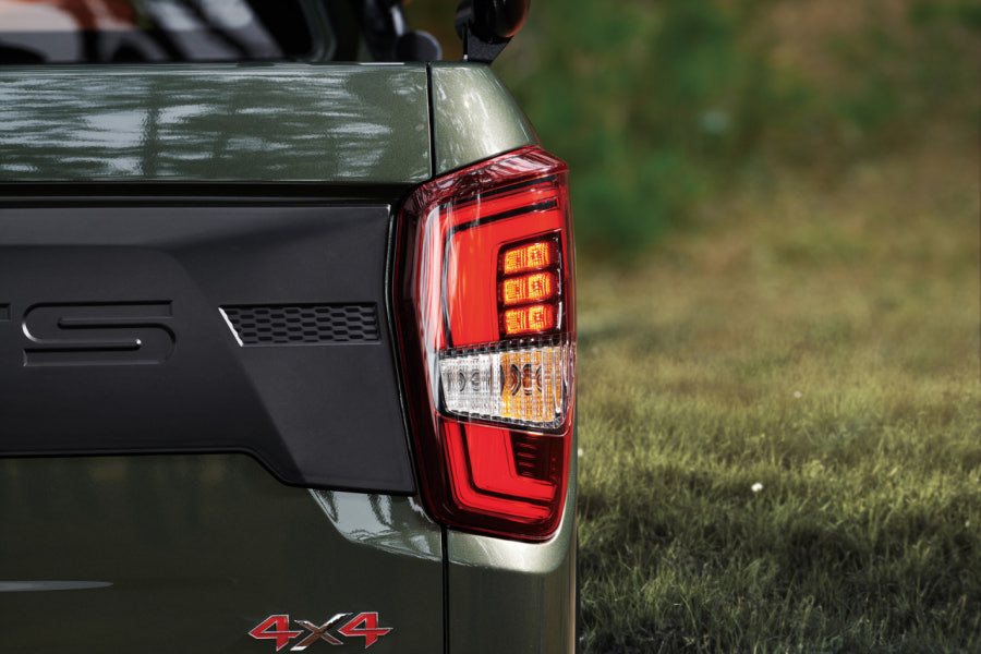 2023 렉스턴 스포츠 연비 색상 제원 가격 사진 리뷰