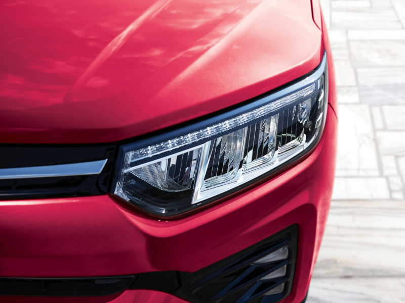 2023 티볼리 제원 색상 가격 연비 특징 리뷰