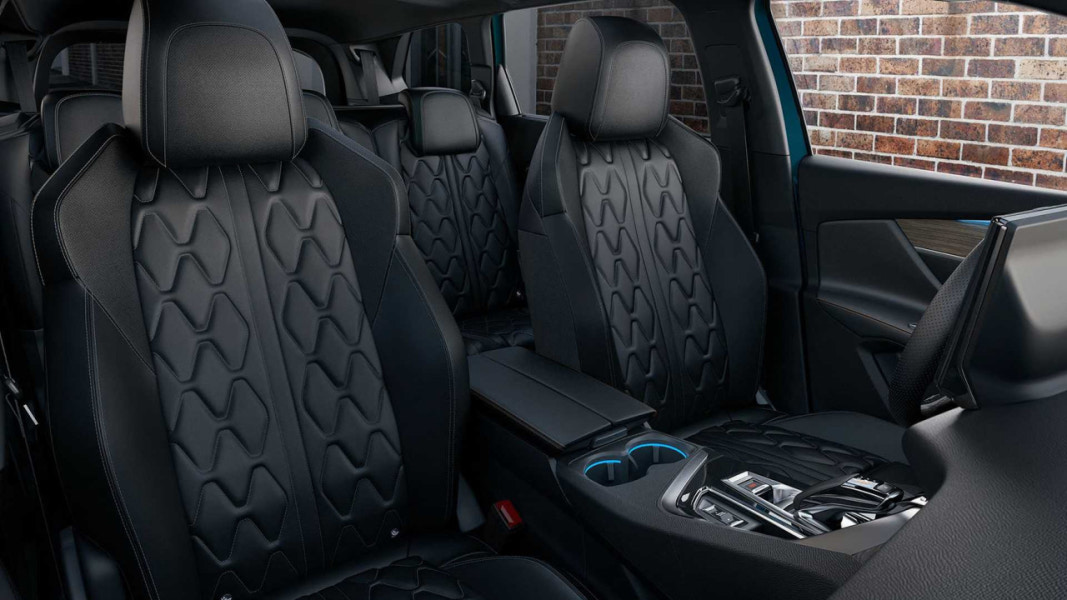 2023 푸조 5008 제원 색상 가격 연비 특징 리뷰