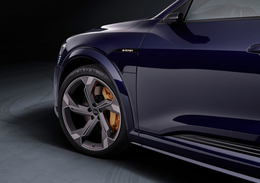 2023 아우디 e-트론 S 연비 색상 제원 가격 사진 리뷰