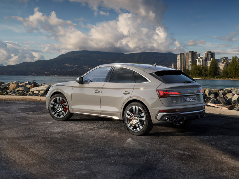 2023 아우디 SQ5 스포트백 연비 색상 제원 가격 사진 리뷰