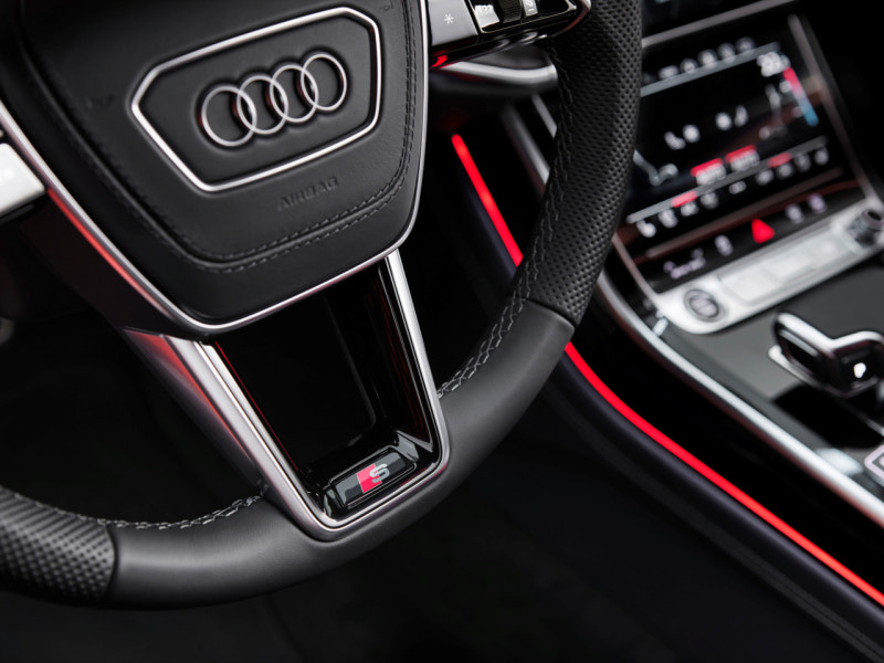 2023 아우디 A8 제원 색상 가격 연비 특징 리뷰