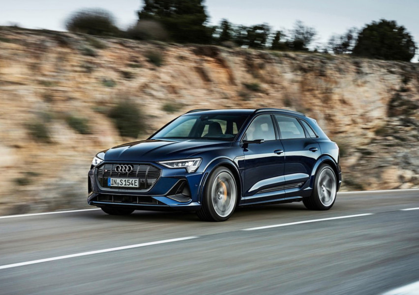 2023 아우디 e-트론 S 연비 색상 제원 가격 사진 리뷰