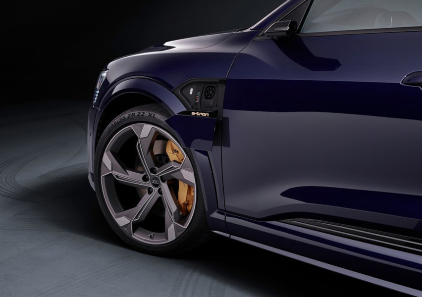 2023 아우디 e-트론 S 연비 색상 제원 가격 사진 리뷰