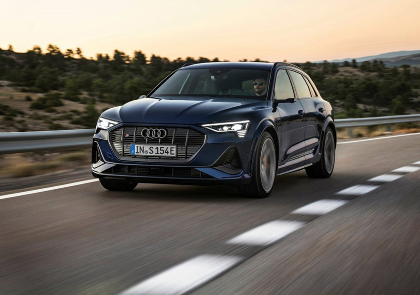 2023 아우디 e-트론 S 연비 색상 제원 가격 사진 리뷰