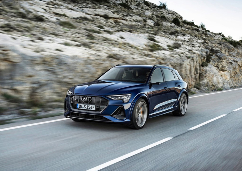 2023 아우디 e-트론 S 연비 색상 제원 가격 사진 리뷰