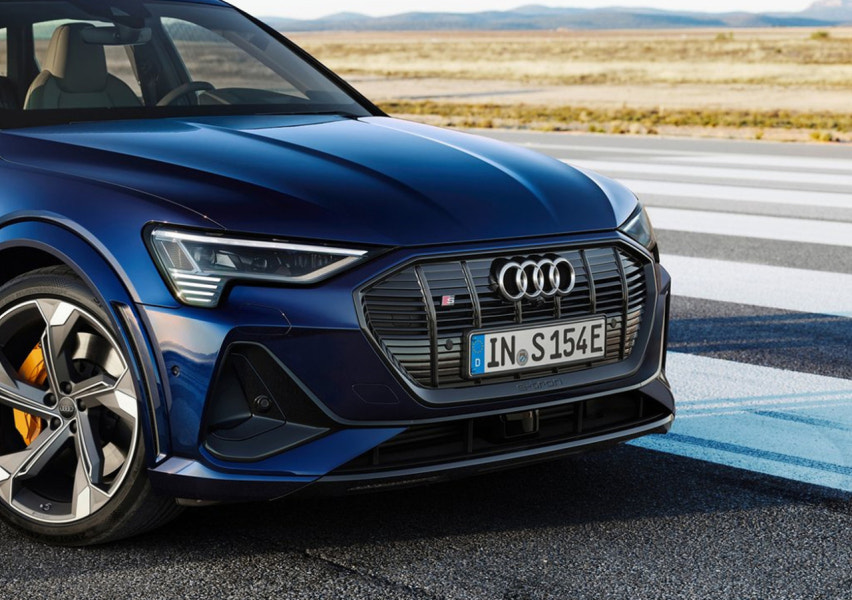 2023 아우디 e-트론 S 연비 색상 제원 가격 사진 리뷰