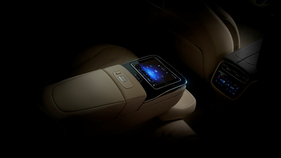 2023 메르세데스-EQ EQS SUV 연비 색상 제원 가격 사진 리뷰