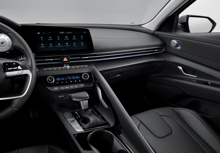 2023 아반떼 연비 색상 제원 가격 사진 리뷰