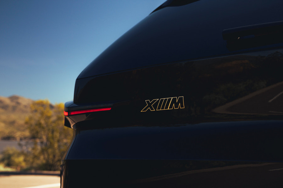 2023 BMW XM 연비 색상 제원 가격 사진 리뷰