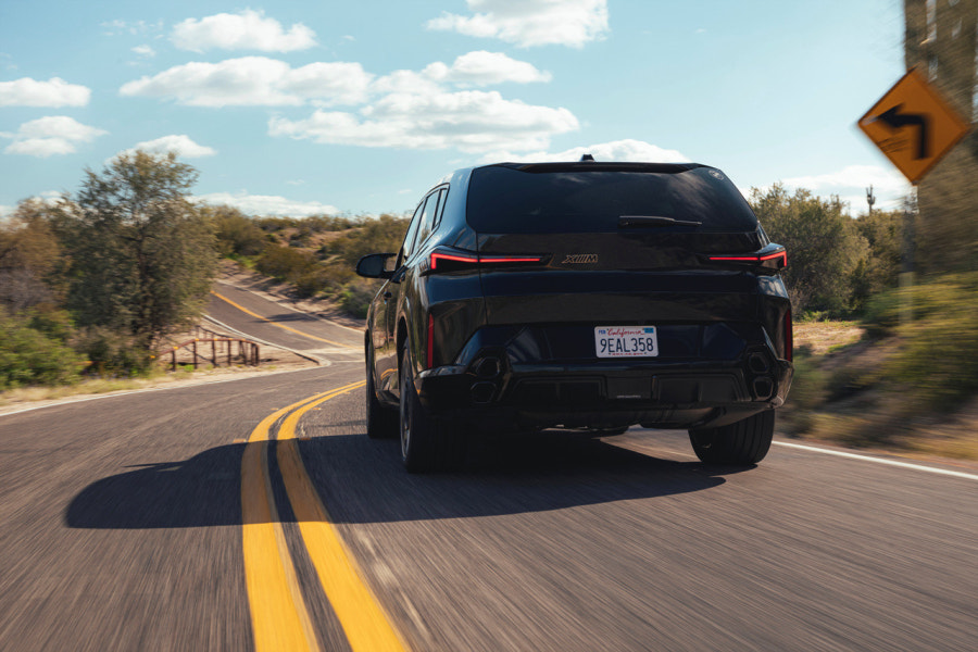 2023 BMW XM 연비 색상 제원 가격 사진 리뷰