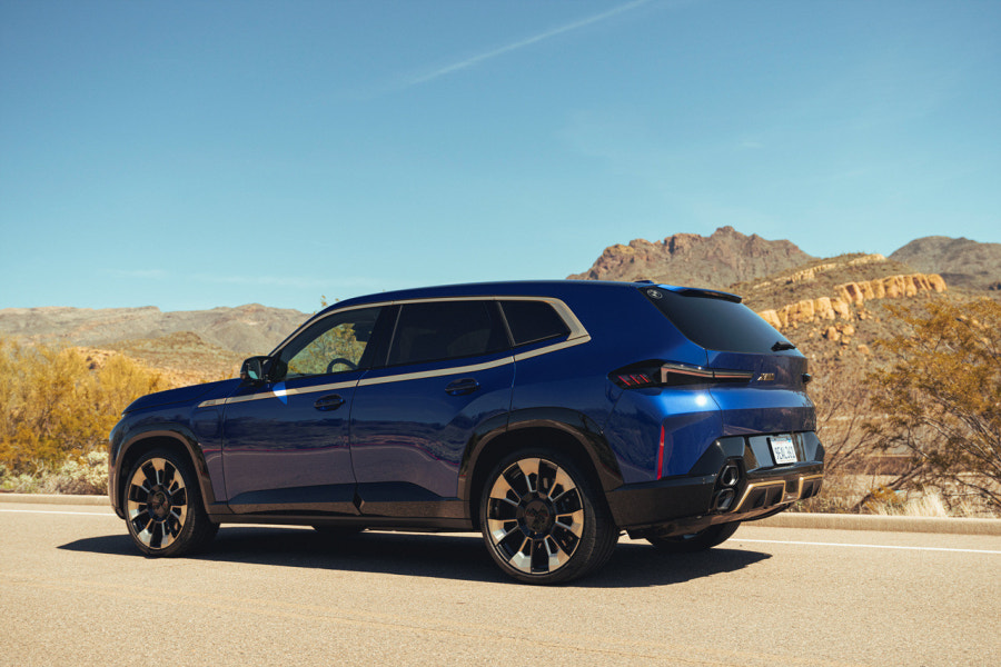 2023 BMW XM 연비 색상 제원 가격 사진 리뷰