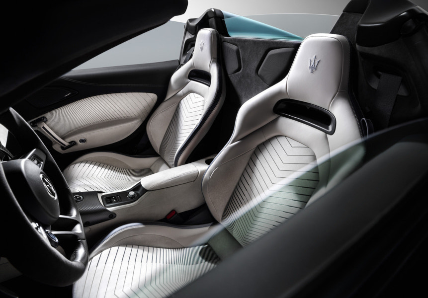 2023 마세라티 MC20 첼로 연비 색상 제원 가격 사진 리뷰