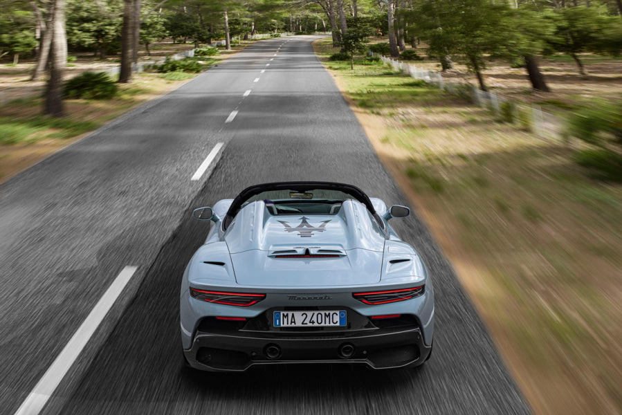 2023 마세라티 MC20 첼로 연비 색상 제원 가격 사진 리뷰