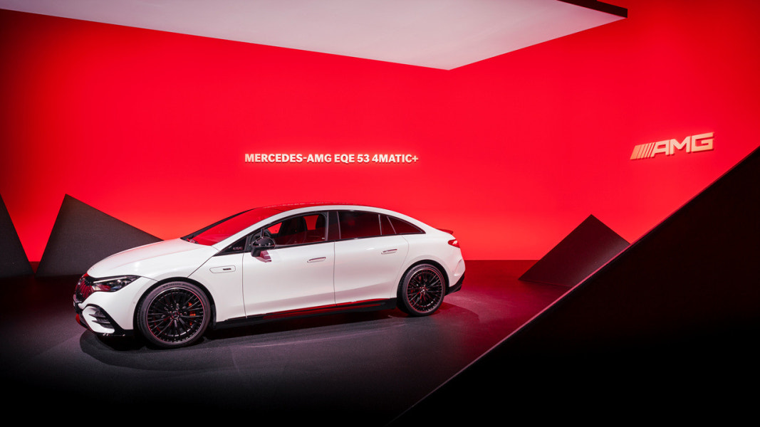 2023 메르세데스-AMG EQE 연비 색상 제원 가격 사진 리뷰