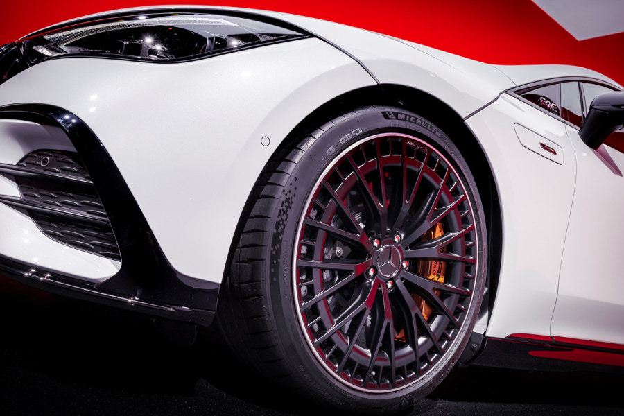 2023 메르세데스-AMG EQE 연비 색상 제원 가격 사진 리뷰