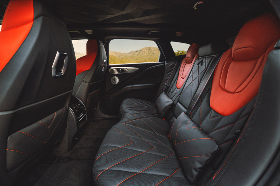 2023 BMW XM 연비 색상 제원 가격 사진 리뷰