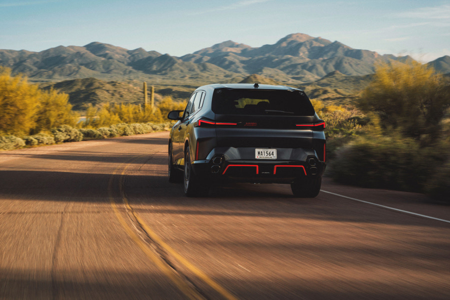 2023 BMW XM 연비 색상 제원 가격 사진 리뷰