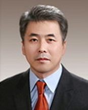 대학교수 김성철사진