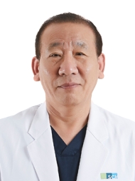 의사 김용훈사진