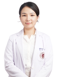 의사 김소리사진