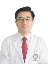 의사 김동원사진