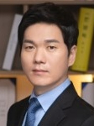 변호사 김수진사진