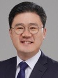 변호사 김형태사진