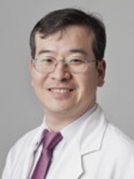 의사 김보현사진