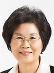 대학교수 김지영사진