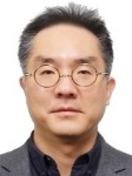 대학교수 김태용사진