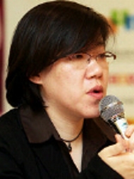 대학교수 김선아사진