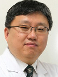 의사 김병수사진