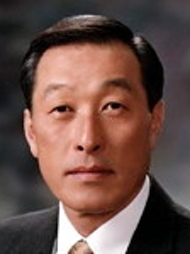 기업인 김석원사진
